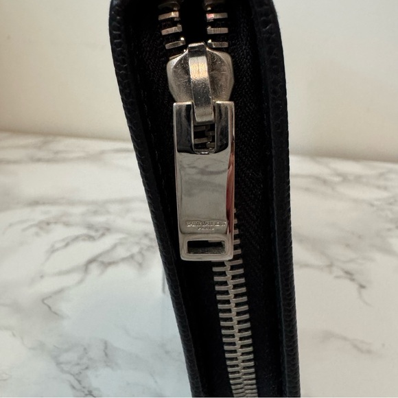 Saint Laurent Zip Around Wallet in Grained Leather - Picture 8 of 11